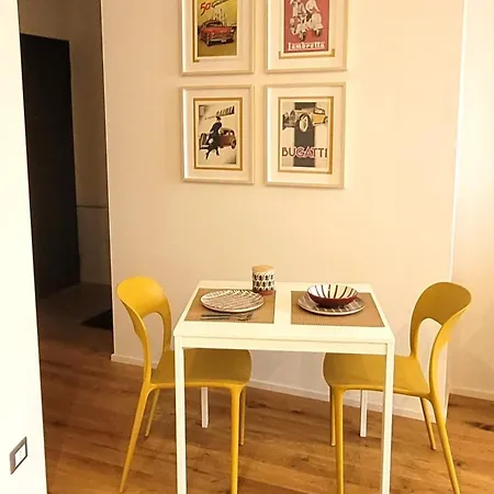 La Milanese, Moderno Con Balcone - Metro Isola A 2 Min Apartament *