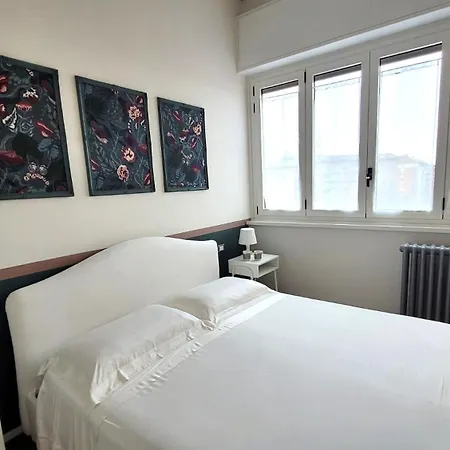 La Milanese, Moderno Con Balcone - Metro Isola A 2 Min Milán