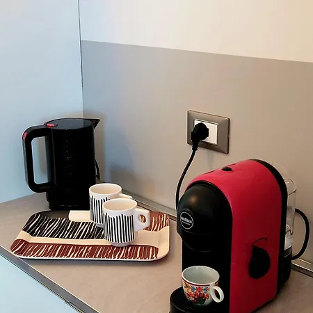 Apartamento La Milanese, Moderno Con Balcone - Metro Isola A 2 Min
