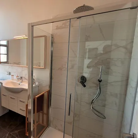 La Milanese, Moderno Con Balcone - Metro Isola A 2 Min Apartamento Milán